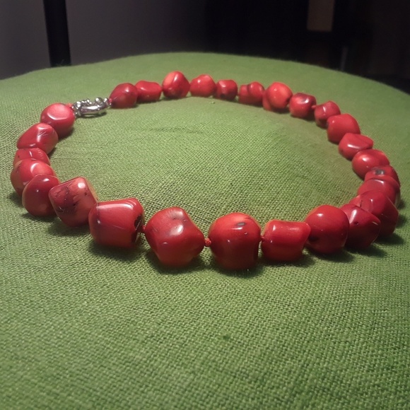 Red Coral Necklace - Picture 1 of 3